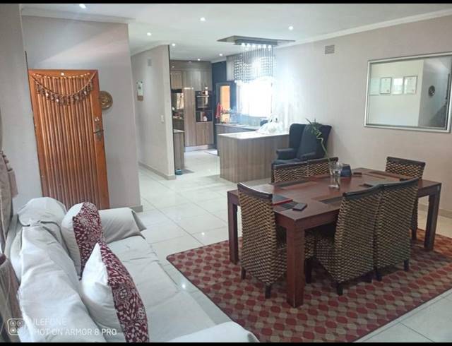 4 BEDROOM HOUSE FOR SALE IN EDENVALE EXT